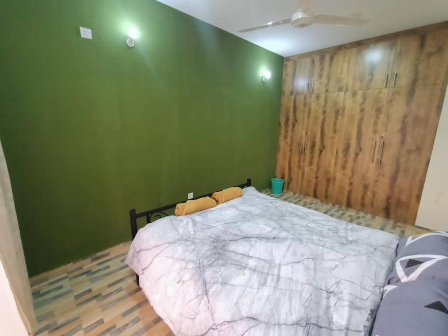 1 Bedroom Fully Furnished Luxurious Apartment Voi Town Eksteriør bilde